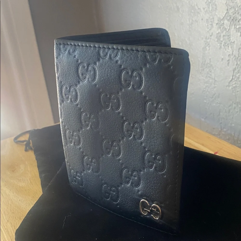 GG Marmont Bifold Wallet - Black Leather